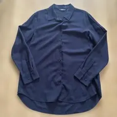 新品未使用★UNIQLO★ネイビー★長袖シャツ★Mサイズ