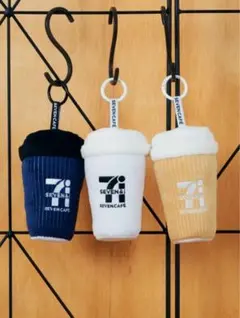 セブンイレブン　ハッピーくじ　b賞 セブンカフェ　ぬいぐるみチャーム　3種セット