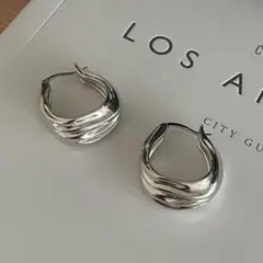 デザインフープピアス（シルバー）銀色 ニュアンス 大人女子 No366