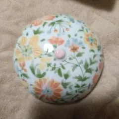 有田焼 花柄 蓋付きボウル 抗菌加工 新品箱付き