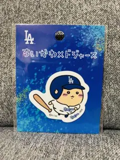ちいかわ　mlb tokyo series くりまんじゅう　ステッカー