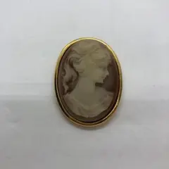 カメオ　ブローチ兼ペンダント　可愛い