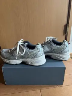 new balance MR530 KMW シルバー　グレー
