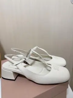 MIUMIU ミュウミュウ バックストラップパンプス / スリングバックパンプスのサムネイル