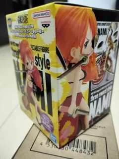 極美品保管品　新品未開封　ワンピース ワーコレ 夢の一枚 ナミ 受注限定　①