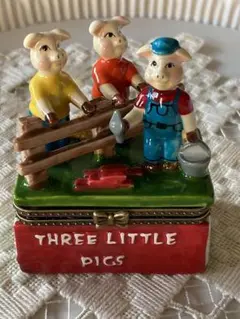 美品　スリーリトル　ピッグス　可愛い３匹の子ブタちゃん　トリンケットボックス