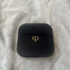 クレドポーボーテ　タンクッションエクラルミヌ