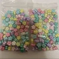 週末価格　パール調お花ビーズ　80個×2