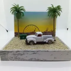 ホワイトミニカーとディスプレイセット