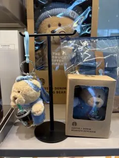 Starbucks COFFEE + DENIM ベアリスタ キーチェーン 韓国のサムネイル