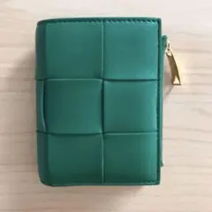 BOTTEGA VENETA 財布 マキシイントレチャート レーシンググリーン