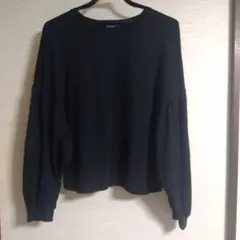 Bershka 袖バルーン　黒