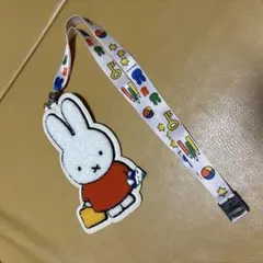 非売品！エポスカード特典　ミッフィー定期入れパスケース