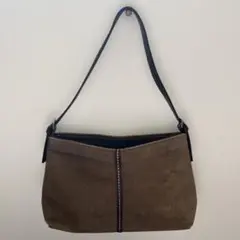 ブラウンキャンバスショルダーバッグ