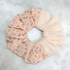 9113. ハンドメイドシュシュ
