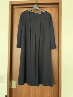 NEWYORKER 毛100% 七分袖　ワンピース 膝丈　紺色