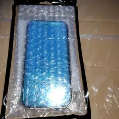 iPhone 15 専用 ゴールドハードケース