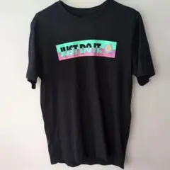 Nike ブラック Tシャツ Mサイズ