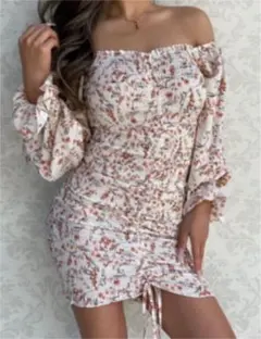 ミニワンピース　オフショルダー