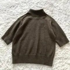 美品 定価3万 ロエフ 上質 ヤク タートルネック ニット 半袖 ブラウン