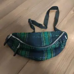 niko and... ボディバッグ 緑と青のチェック柄