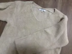 GLOBAL WORK　Vネックニット　セーター　ベージュ　サイズL