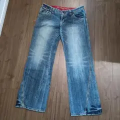 Item thumbnail for item 236ee6fe-6ecd-4859-83e9-948a7ffc6ae3