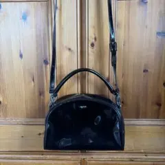 エナメルショルダーバッグ　アニエス べー ボヤージュ