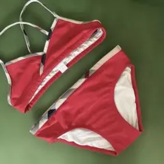 ラスト１【新品】BURBERRY キッズ ビキニ 水着 ロゴ×チェック 3Y ラスト1【新品】BURBERRY キッズ ビキニ 水着 ロゴ×チェック 3Y