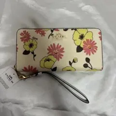 COACH フラワー柄 長財布