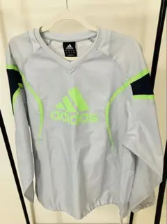 【メルカリ便】adidas 長袖ピステ