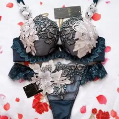 サルート 02【新品タグ■③点Set】サルート カントリーミュージック■入手困難 2025年最新】サルート02の人気アイテム - メルカリ