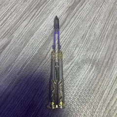 APEXバタフライナイフ 金色と銀色 メタリック仕上げ