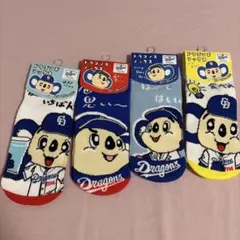 ドアラ 靴下4足セット