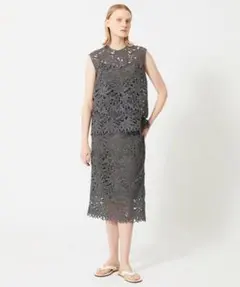 BEIGE ベイジ NARCISSUS レース ブラウス スカート オンワードのサムネイル