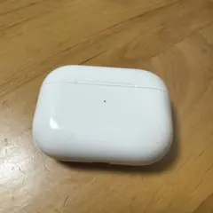 AirPods pro 第1世代 Apple ワイヤレスイヤホン 本体