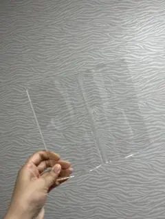 TENT BOOK on BOOK アクリル製ブックオープナー