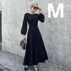 JENNE ボリュームスリーブフレアニットワンピース　ブラック　M
