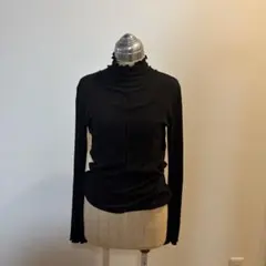 GU ブラック タートルネック ニット S
