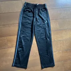 adidas 黒 ジャージ