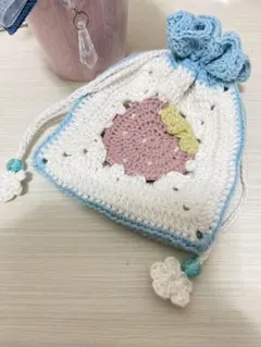 ♡かぎ針編み♡いちごモチーフブルー巾着袋