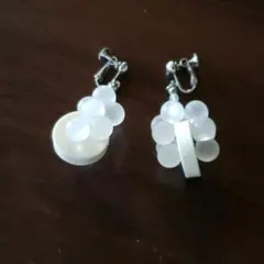 ブドウみたいな揺れるイヤリング