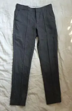 HYKE ウールセンタープレスパンツ