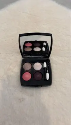 CHANEL LES 4 OMBRES アイシャドウパレット