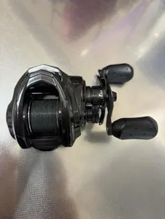 Abu Garcia ROXANI BF7-Lベイトリール - メルカリ