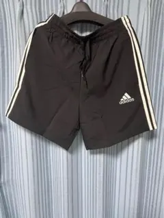 【新品未使用•タグ付き】adidas ショートパンツ ブラック　Mサイズ