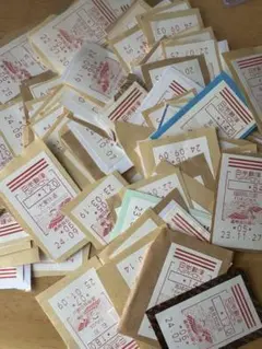 使用済み切手／日本国内の切手　アルバムにビッシリシリーズ第3弾【昭和レトロ】。 日本切手 使用済み切手 昭和レトロ切手 古切手 ② - メルカリ