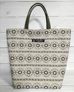 ハンドメイド シンプル手提げバッグ 花柄刺繍 生成系