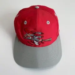 海外古着 UNLV Rebels キッズサイズ 刺繍 ベースボールキャップ 帽子