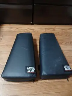 LOTUS CLUB パンチング/キック ミット 黒青 LOTUS CLUB パンチング/キック ミット 黒青